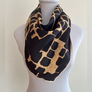 VINTAGE Abstract Pattern Square Neck Scarf Neutral Business Casual Chic